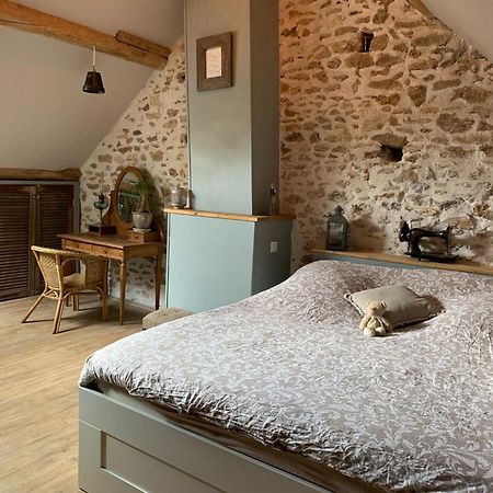 Au Joyeux Lureau Bed and Breakfast Touquin Buitenkant foto